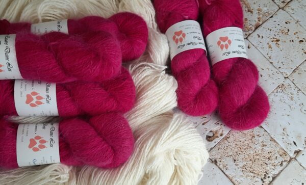 Bollywood - LO(U)VE ANGORA