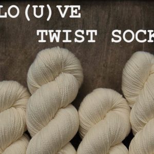 UNE LOUVE DANS LES BOIS LAINE TEINTE MAIN BASE LO(U)VE TWIST SOCK