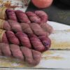 une-louve-dans-les-bois-1-laine-artisanal-teinte-main-emy-merino-surialpaga-blueberry-sorbet une-louve-dans-les-bois-1-laine-artisanal-teinte-main-emy-merino-surialpaga-blueberry-sorbet