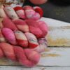 une-louve-dans-les-bois-1-laine-artisanal-teinte-main-emy-merino-surialpaga-festival une-louve-dans-les-bois-1-laine-artisanal-teinte-main-emy-merino-surialpaga-festival