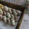 une-louve-dans-les-bois-1-merino-artisanal-teinte-main-twist-sock-ecumes une-louve-dans-les-bois-1-merino-artisanal-teinte-main-twist-sock-ecumes