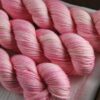 une-louve-dans-les-bois-2-laine-artisanal-teinte-main-DK-merino-little-lady une-louve-dans-les-bois-2-laine-artisanal-teinte-main-DK-merino-little-lady
