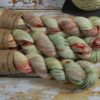 une-louve-dans-les-bois-2-laine-artisanal-teinte-main-alpaga-soie-cachemire-DK-ecumes une-louve-dans-les-bois-2-laine-artisanal-teinte-main-alpaga-soie-cachemire-DK-ecumes