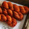 une-louve-dans-les-bois-2-laine-artisanal-teinte-main-alpaga-soie-cachemire-au-coin-du-feu une-louve-dans-les-bois-2-laine-artisanal-teinte-main-alpaga-soie-cachemire-au-coin-du-feu