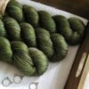 une-louve-dans-les-bois-2-laine-artisanal-teinte-main-alpaga-soie-cachemire-broceliande une-louve-dans-les-bois-2-laine-artisanal-teinte-main-alpaga-soie-cachemire-broceliande