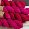 une-louve-dans-les-bois-2-laine-artisanal-teinte-main-emy-merino-surialpaga-bollywood une-louve-dans-les-bois-2-laine-artisanal-teinte-main-emy-merino-surialpaga-bollywood