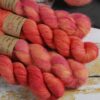 une-louve-dans-les-bois-2-laine-artisanal-teinte-main-emy-merino-surialpaga-palais-des-vents une-louve-dans-les-bois-2-laine-artisanal-teinte-main-emy-merino-surialpaga-palais-des-vents