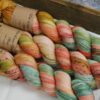 une-louve-dans-les-bois-2-laine-artisanal-teinte-main-merino-twist-sock-honeymoon