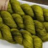 une-louve-dans-les-bois-2-laine-artisanal-teinte-main-merino-twist-sock-sous-les-tilleuls une-louve-dans-les-bois-2-laine-artisanal-teinte-main-merino-twist-sock-sous-les-tilleuls