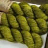 une-louve-dans-les-bois-2-laine-artisanal-teinte-main-merinos-single-sous-les-tilleuls SOUS LES TILLEULS