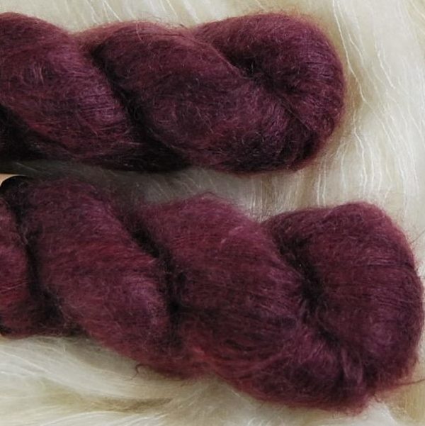 une-louve-dans-les-bois-2-laine-artisanal-teinte-main-superkid-mohair-erables-en-automne