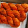 une-louve-dans-les-bois-2-laine-artisanal-teinte-main-suri-alpaga-au-coin-du-feu une-louve-dans-les-bois-2-laine-artisanal-teinte-main-suri-alpaga-au-coin-du-feu