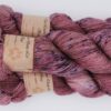 une-louve-dans-les-bois-2-merino-artisanal-teinte-main-fine-sock-blueberry-sorbet une-louve-dans-les-bois-2-merino-artisanal-teinte-main-fine-sock-blueberry-sorbet