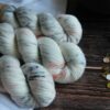 une-louve-dans-les-bois-2-merino-artisanal-teinte-main-fine-sock-nebuleuse une-louve-dans-les-bois-2-merino-artisanal-teinte-main-fine-sock-nebuleuse