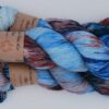 une-louve-dans-les-bois-2-merino-artisanal-teinte-main-fine-sock-nympheas une-louve-dans-les-bois-2-merino-artisanal-teinte-main-fine-sock-nympheas