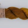 une-louve-dans-les-bois-2-merino-artisanal-teinte-main-fine-sock-ruee-vers-l-or une-louve-dans-les-bois-2-merino-artisanal-teinte-main-fine-sock-ruee-vers-l-or