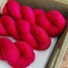 une-louve-dans-les-bois-2-merino-artisanal-teinte-main-twist-sock-bollywood une-louve-dans-les-bois-2-merino-artisanal-teinte-main-twist-sock-bollywood