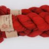 une-louve-dans-les-bois-2-merino-artisanal-teinte-main-twist-sock-jolis-coquelicots