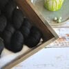 une-louve-dans-les-bois-4-merino-artisanal-teinte-main-fine-clair-obscur une-louve-dans-les-bois-4-merino-artisanal-teinte-main-fine-clair-obscur