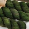 une-louve-dans-les-bois-4-laine-artisanal-teinte-main-merino-single-broceliande une-louve-dans-les-bois-4-laine-artisanal-teinte-main-merino-single-broceliande