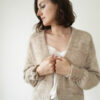 une-louve-dans-les-bois-maricette-c-cardigan-emy-latte-2 une-louve-dans-les-bois-maricette-c-cardigan-emy-latte-2