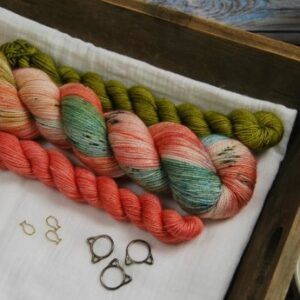une_louve_dans_les_bois_collection_chaussettes_twist_sock_honeymoon_1 HONEYMOON – SOCK COLLECTION